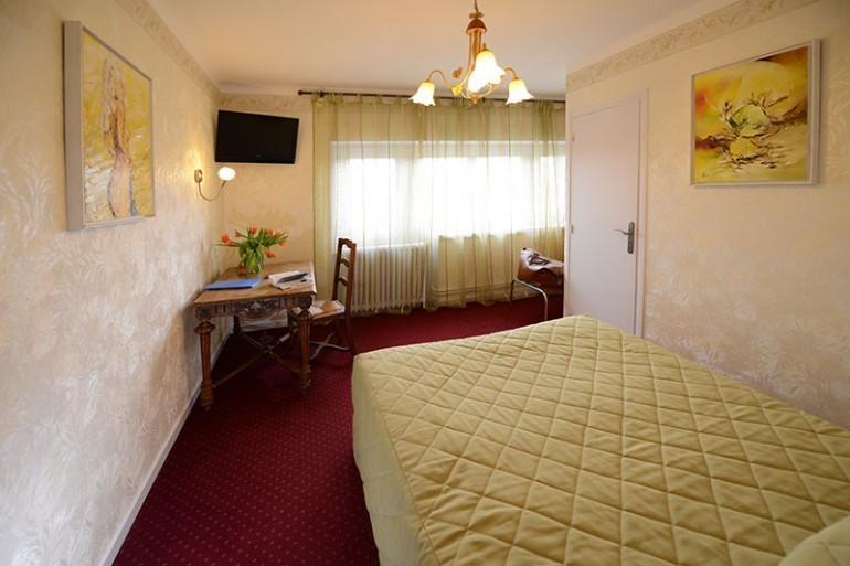 Hotel De La Ferte ชานญี ภายนอก รูปภาพ